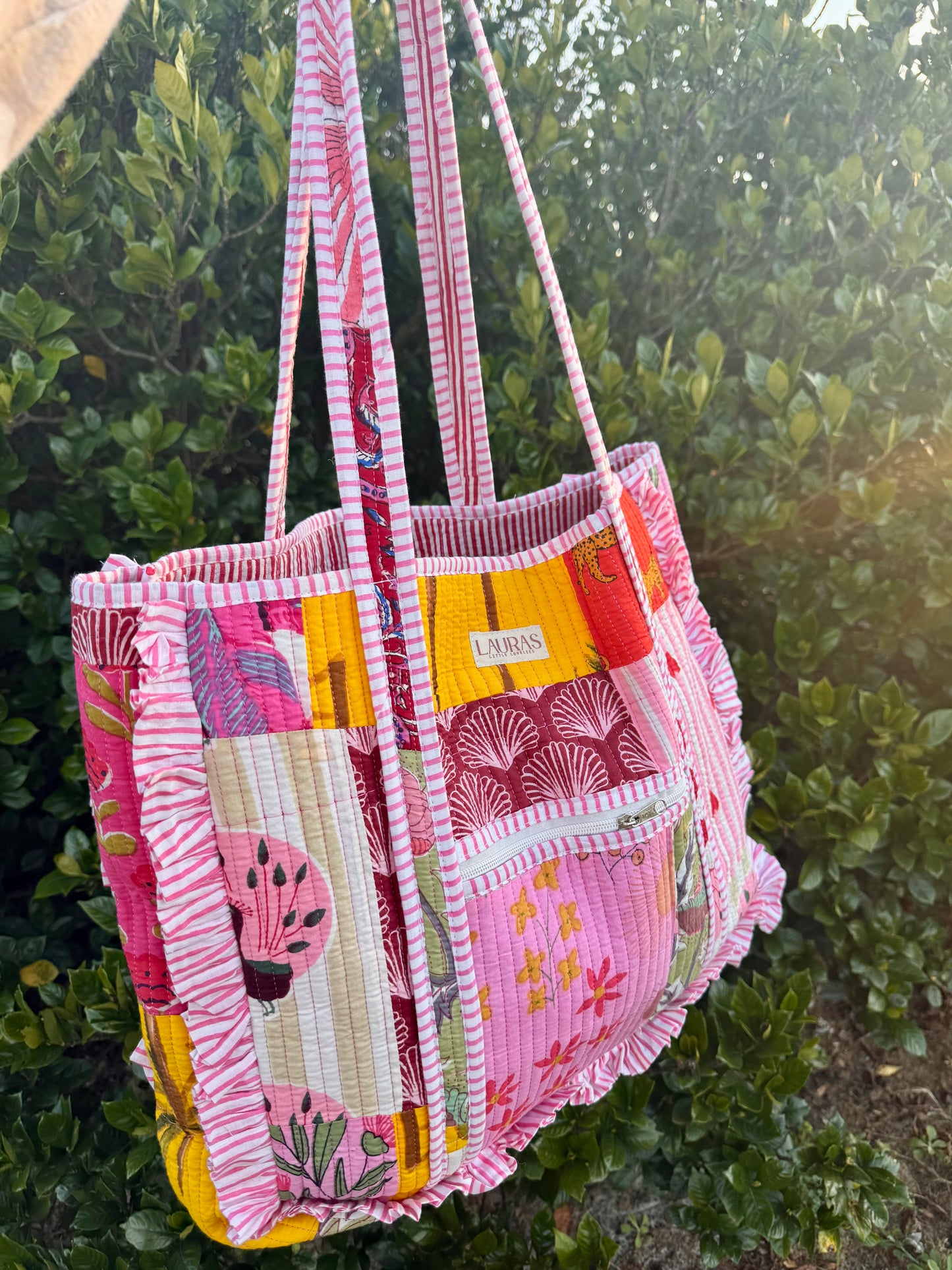 Willa Ruffled Tote 3