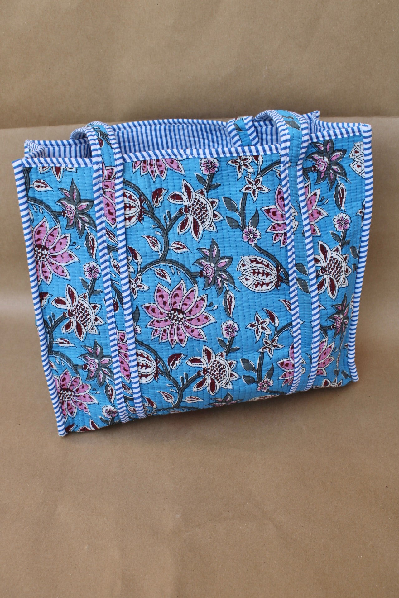 Vinnie Tote
