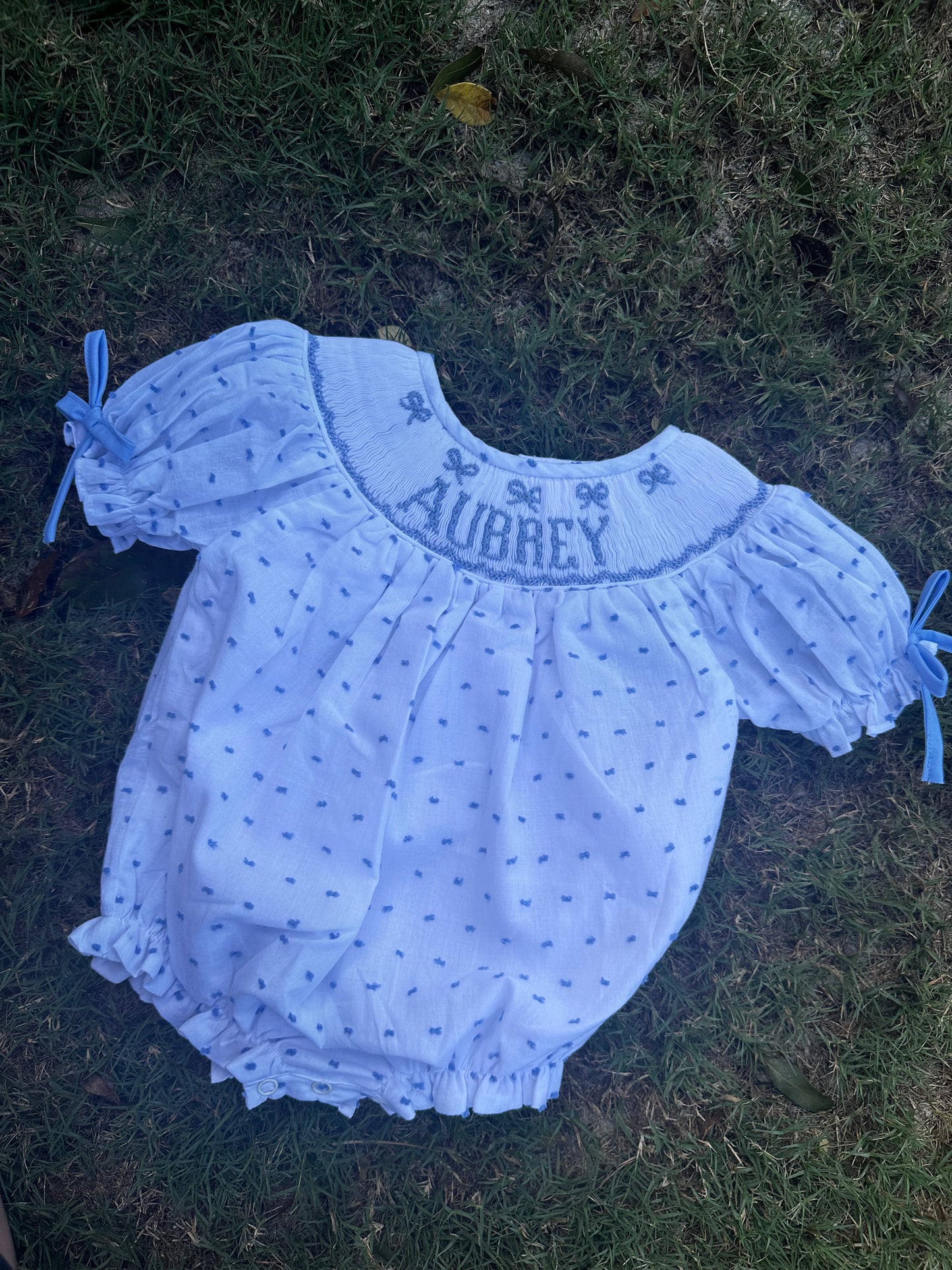 Blue Bitty Bows Name Smock Bubble