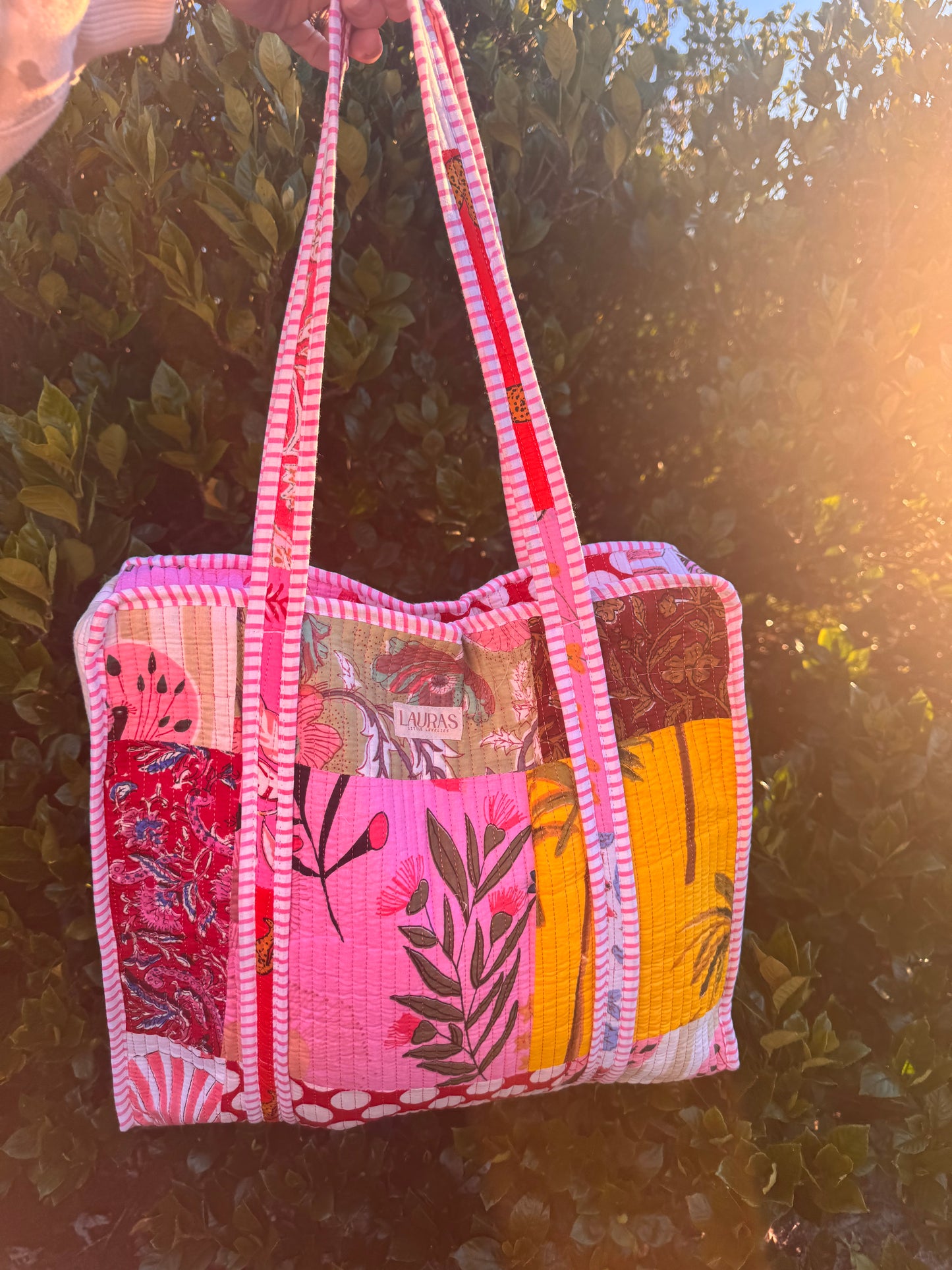 Stella Zippered Tote 4