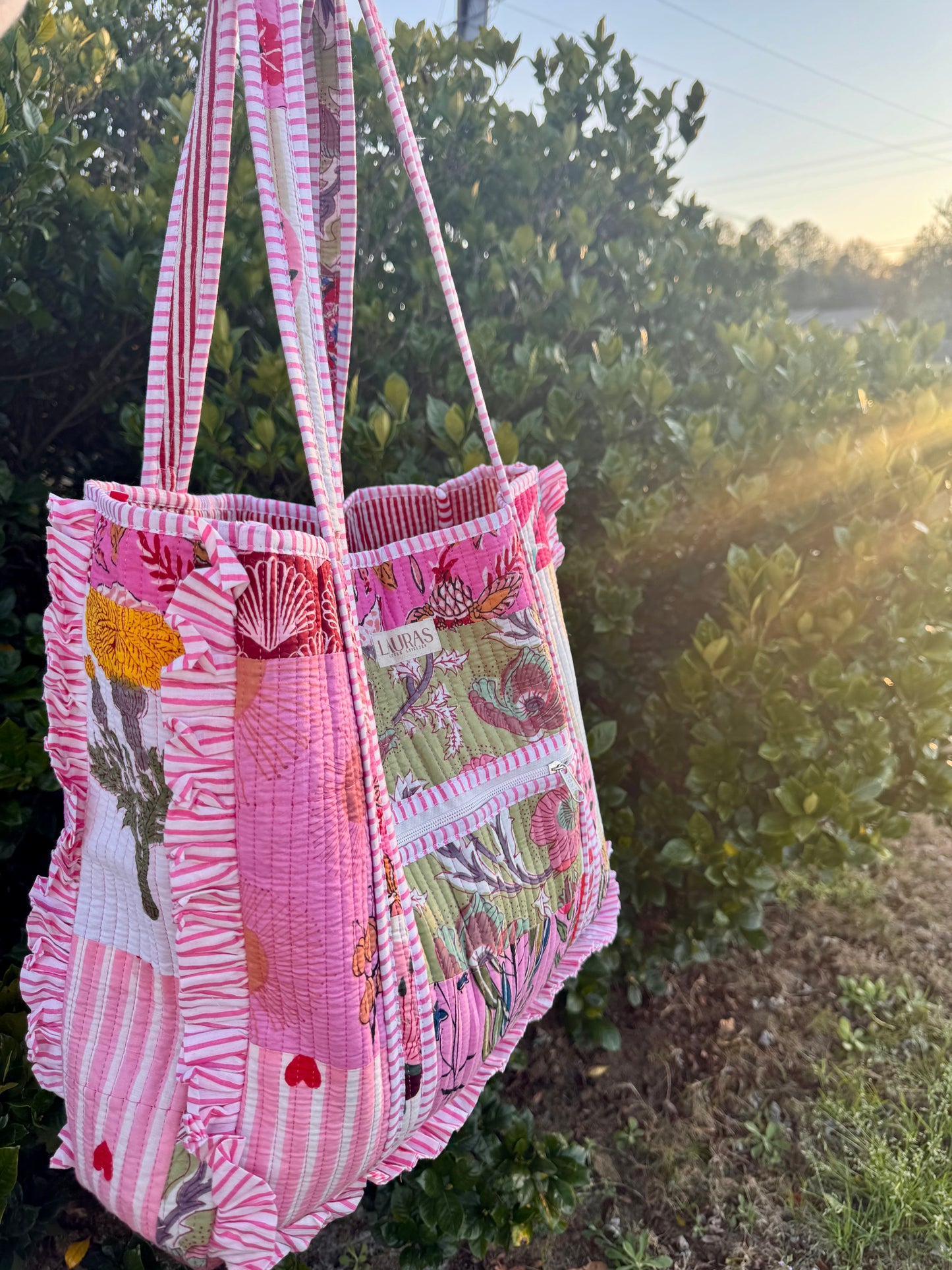 Willa Ruffled Tote 4